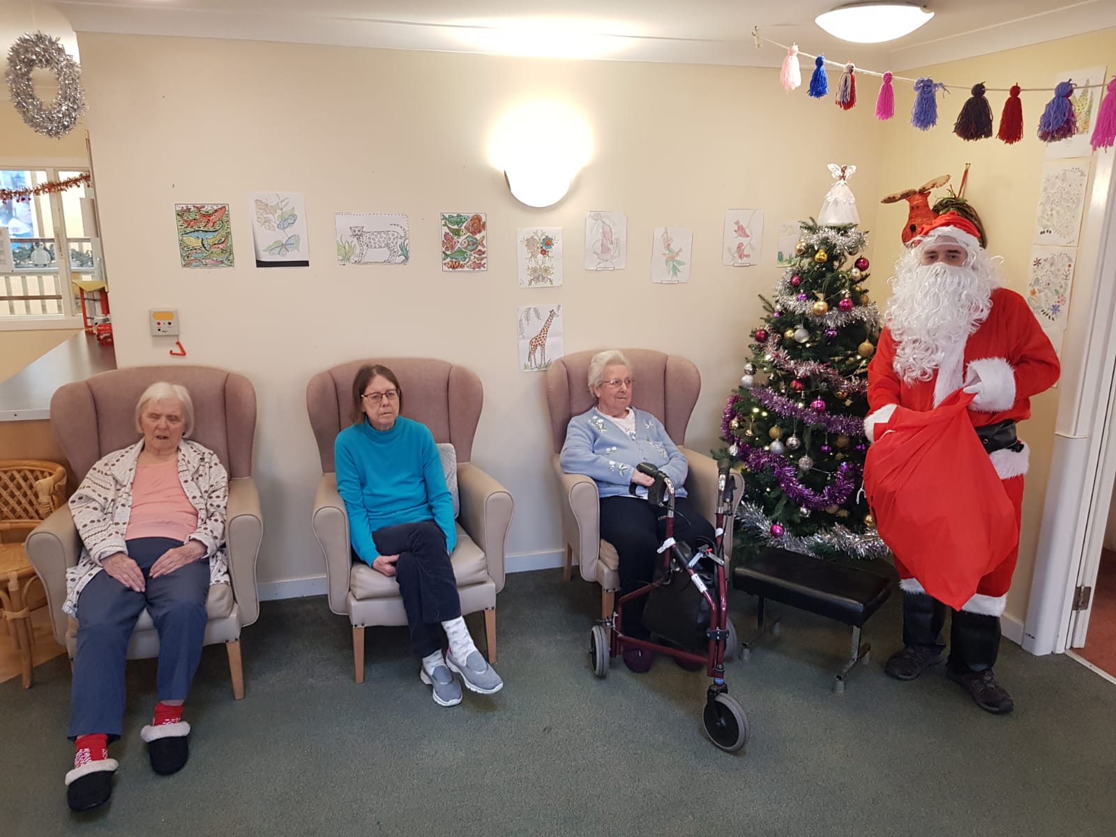 Santa with residents 