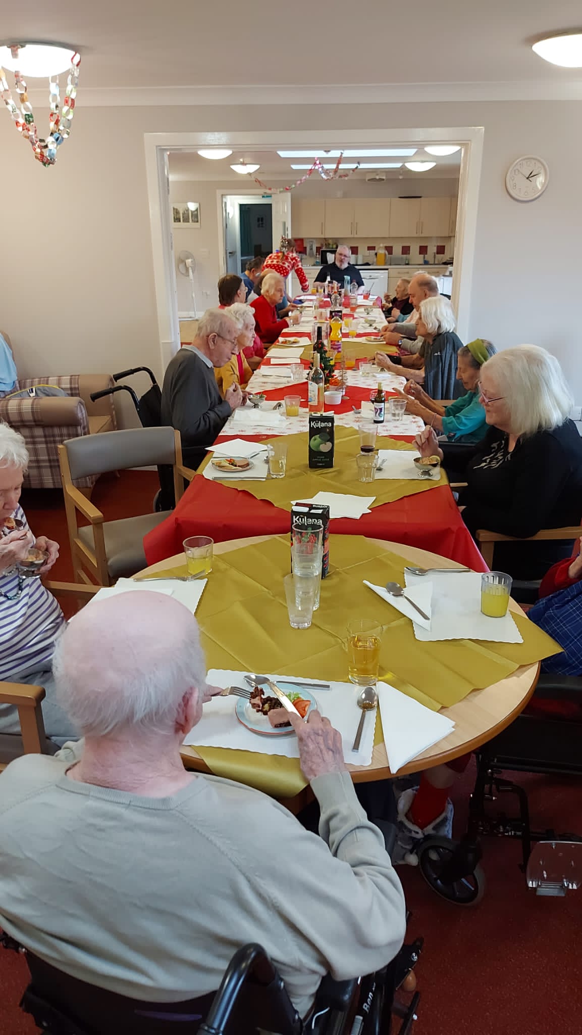 residents eating Christmas lunch
